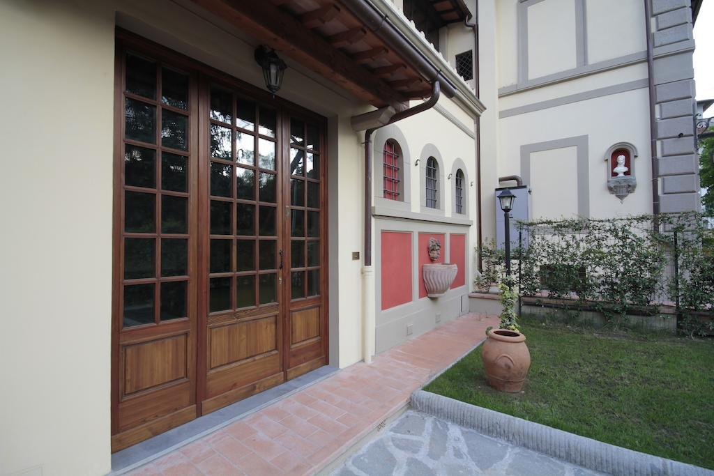 Hotel Villino Il Leone Florenz Exterior foto
